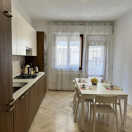 Apartment Alba Rosa